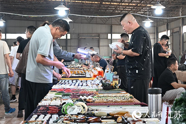 ���aһ���������ݺ����T�͡��Ї����֮�l����